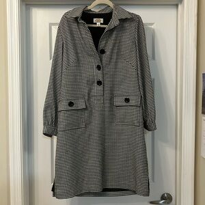 Black and White Houndstooth Coat